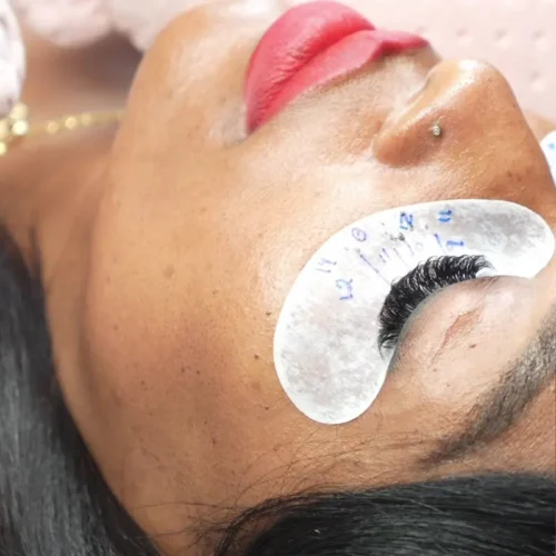 Masterclass ProfesionalTecnica Avanzada de Mega Volumen Wispy - Fluffy Co. Studio in Miami